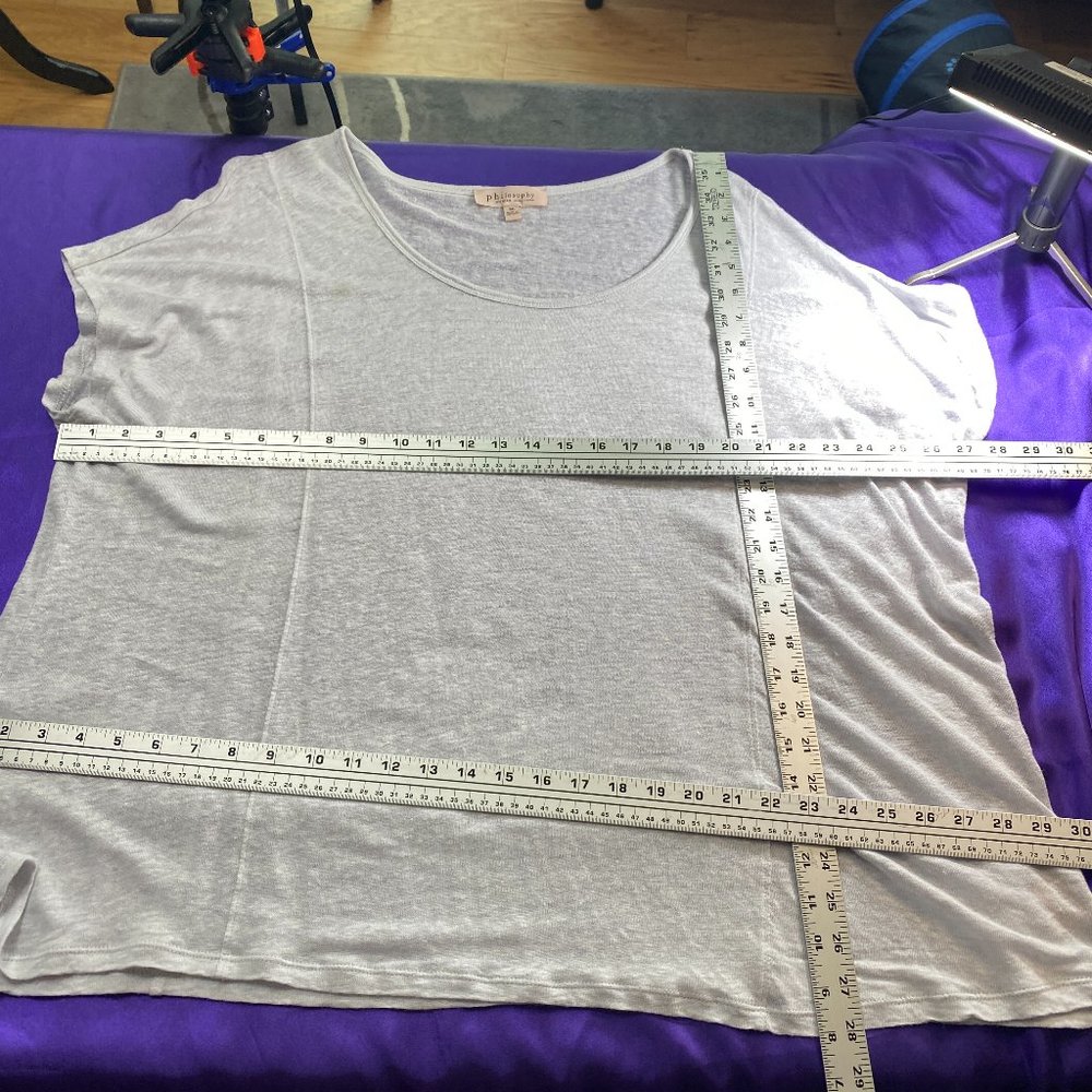📌Philosophy Light Gray Linen Top & Tank top under - Picture 4 of 14